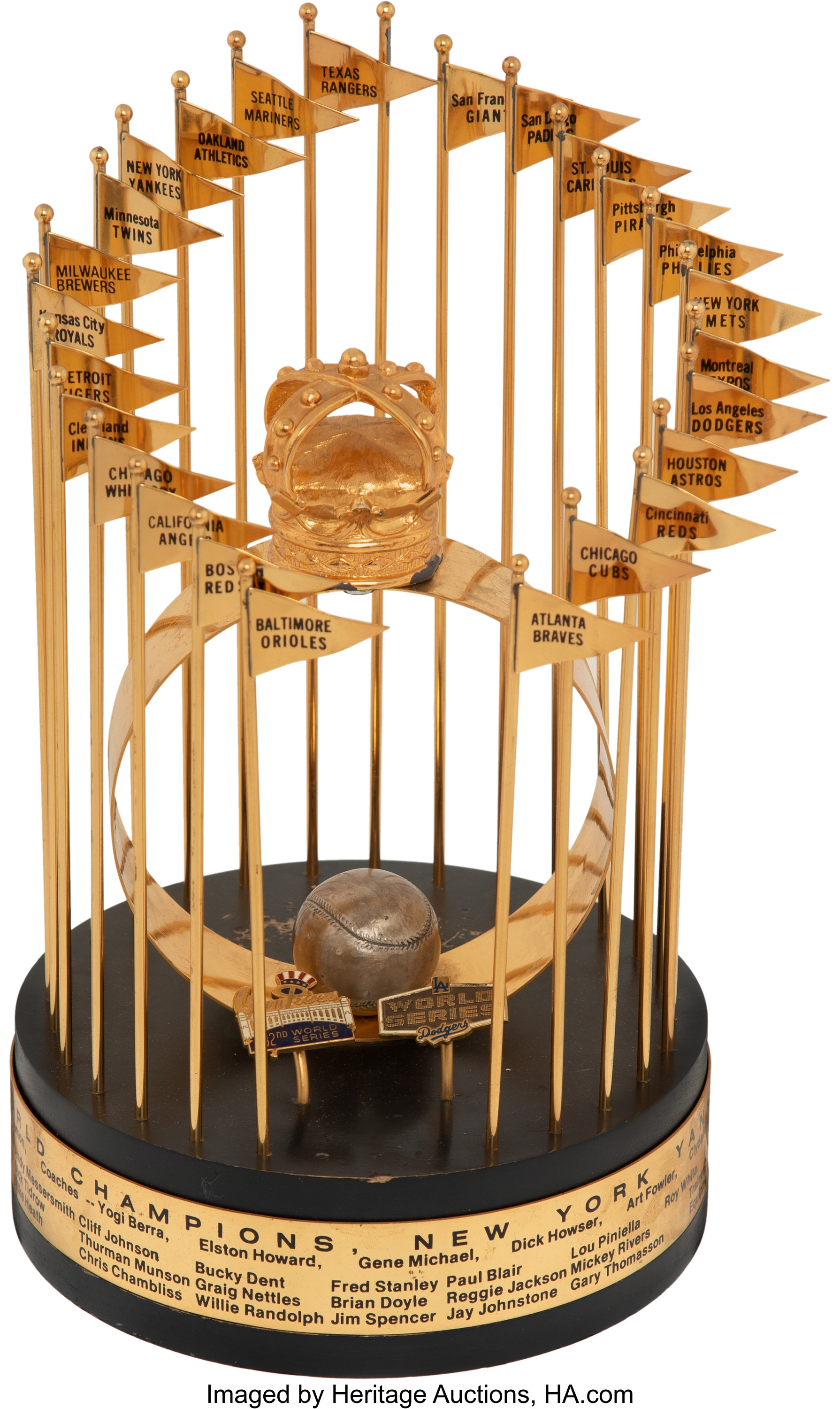 Yankees' World Series Trophy Visits Rose Hill