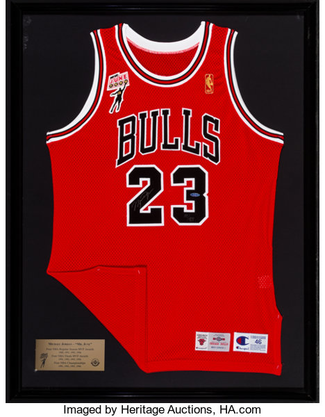 Upper Deck Michael Jordan Red Chicago Bulls Autographed Jersey