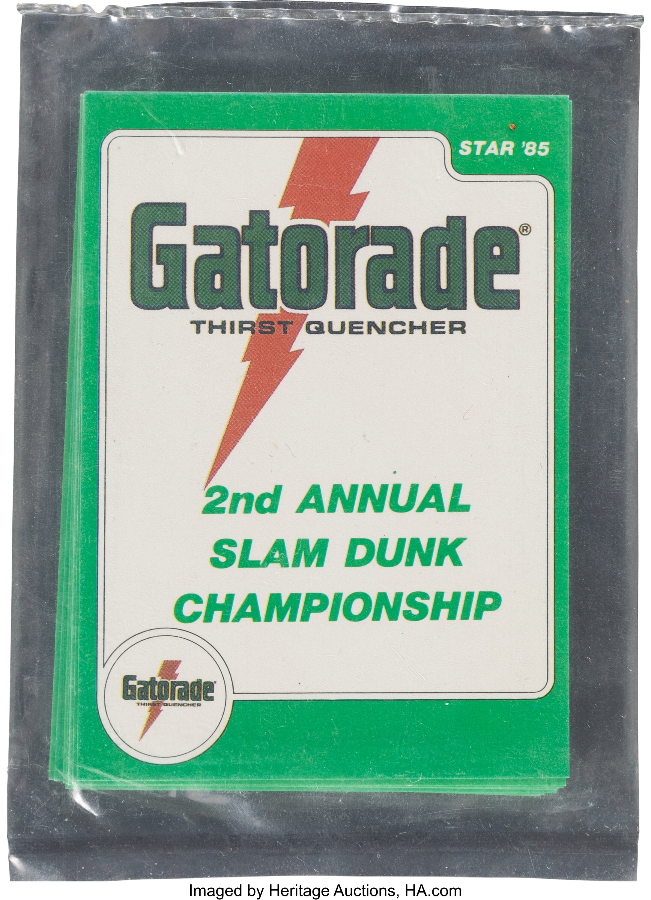 A 1985 Star Gatorade Slam Dunk Michael Jordan Basketball Card No