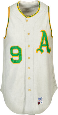 Lot Detail - 1974 Reggie Jackson Oakland Athletics Game-Used & Autographed  Road Jersey (JSA • Championship Season)