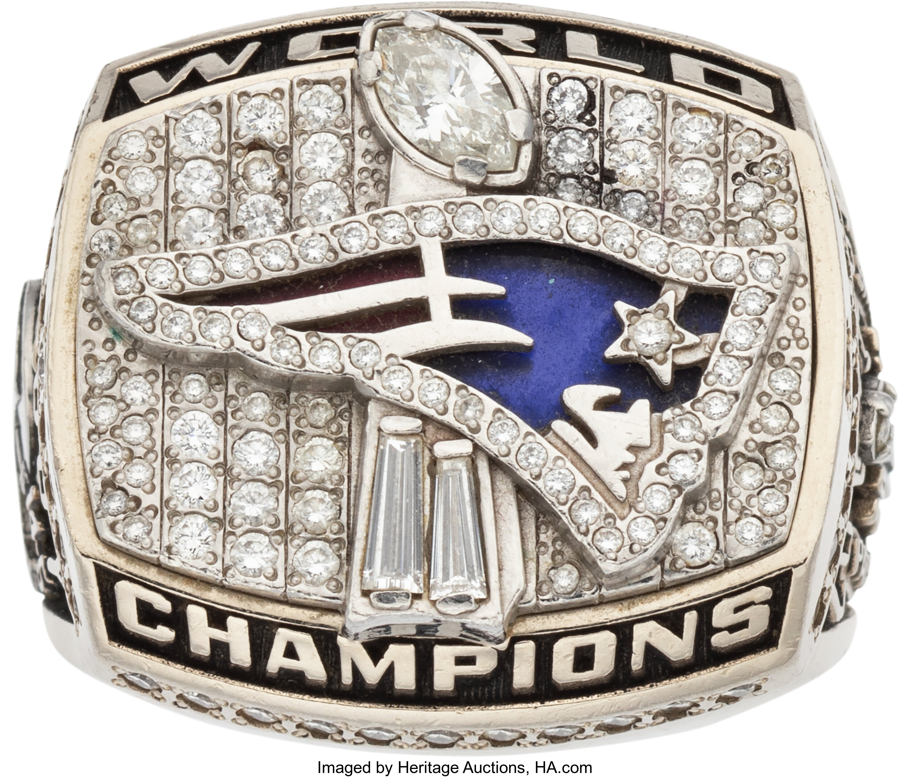 Damien Woody Will Make Good Money Selling Patriots Super Bowl Rings   Former Patriots guard Damien Woody is auctioning off his two Super Bowl  championship rings, and he is set for a