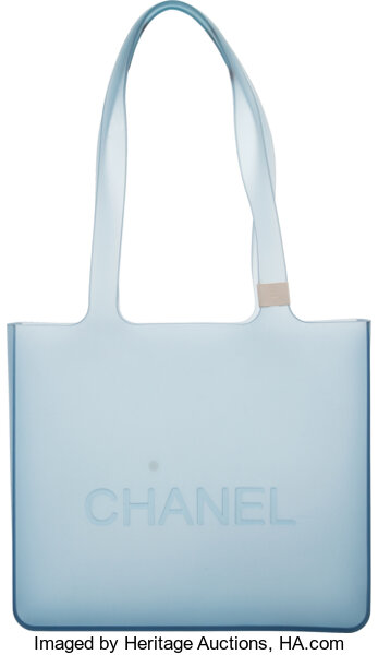 Lot - A Chanel gray rubber jelly tote bag