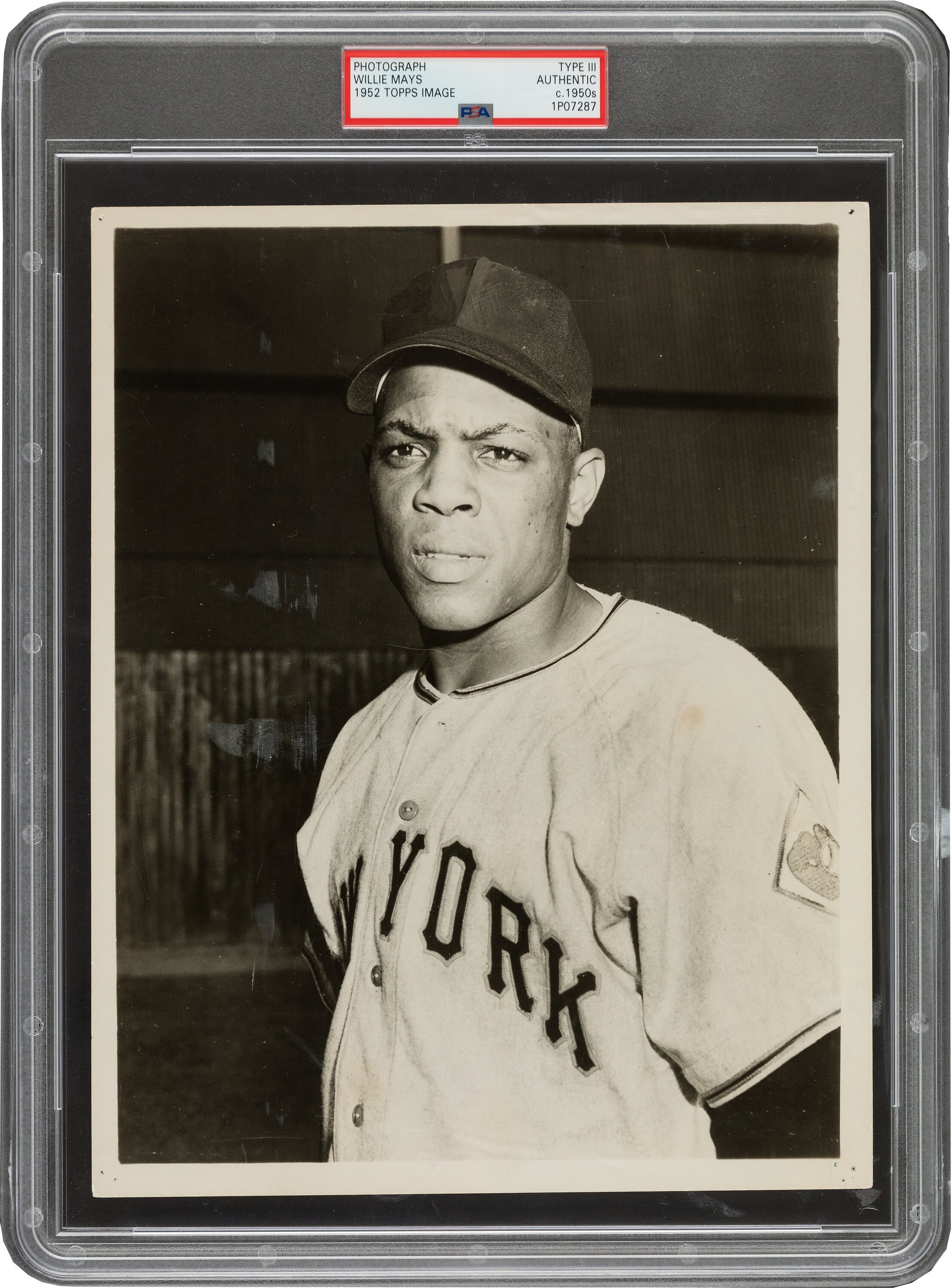 Willie Mays' rookie card up for auction