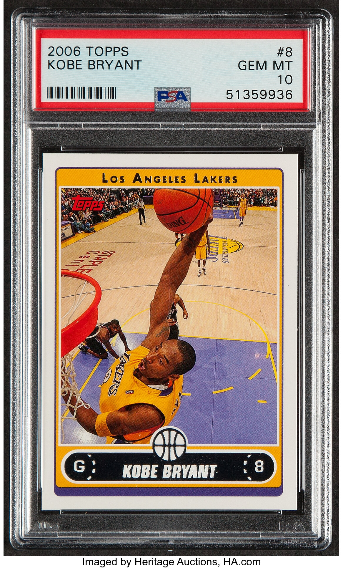 KOBE BRYANT 2006 TOPPS #8 Rare Iconic Dunk Lakers Hall of Fame NM/MT Hot🔥📈