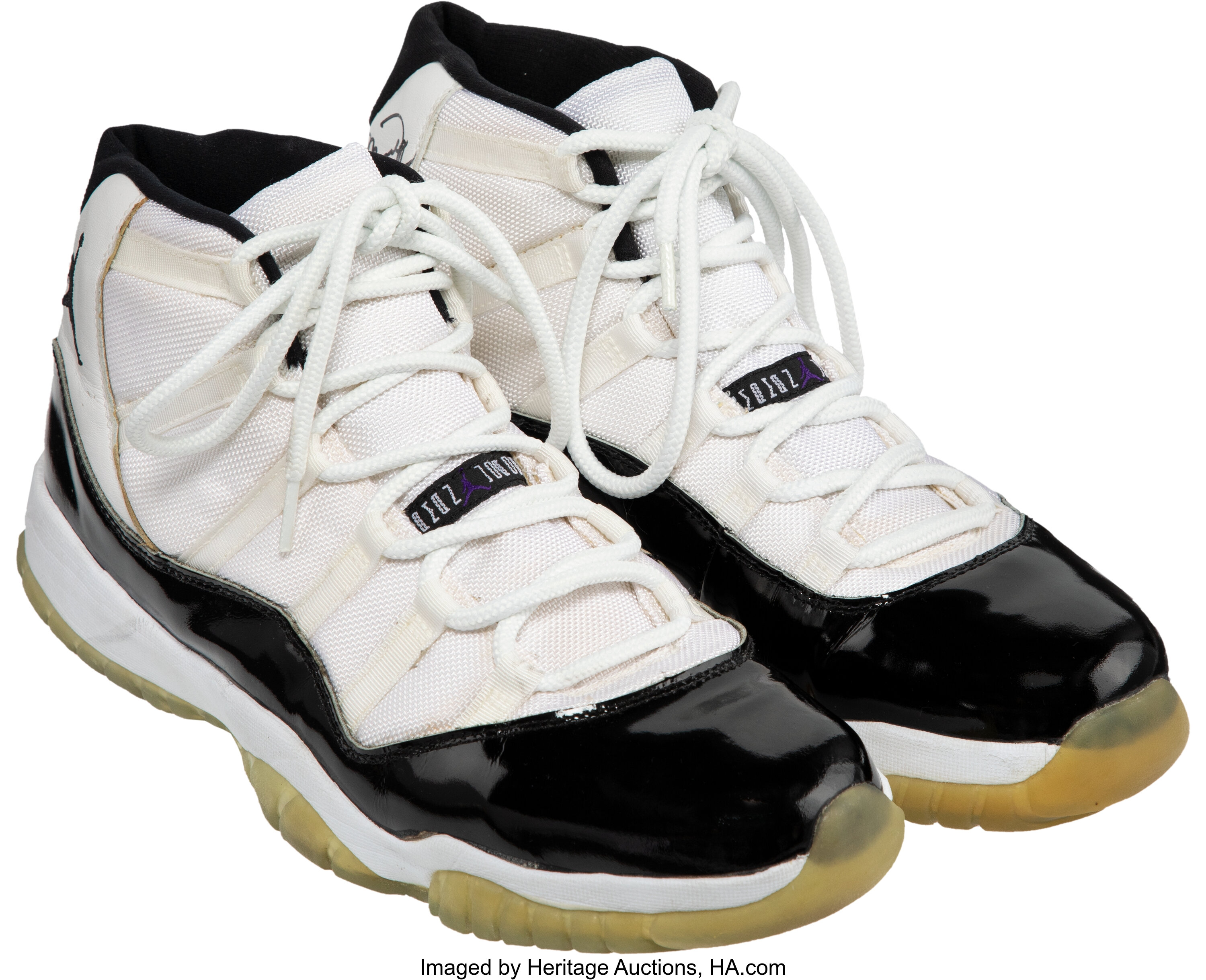 Michael Jordan signed, game-worn shoes from 1993 NBA playoffs sell