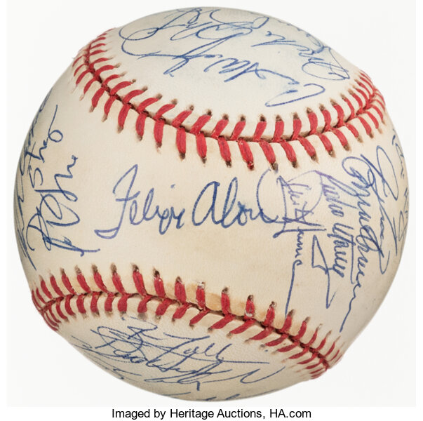 1997 Montreal Expos Team Signed Baseball.  Autographs Baseballs, Lot  #44237