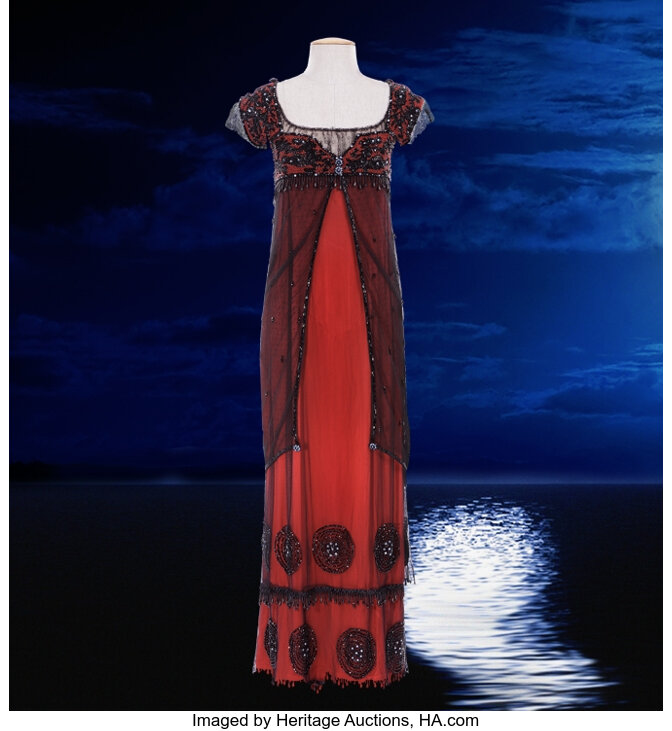 Sold at Auction: Kate Winslet Rose DeWitt Bukater studio-sanctioned  recreation evening gown from Titanic.