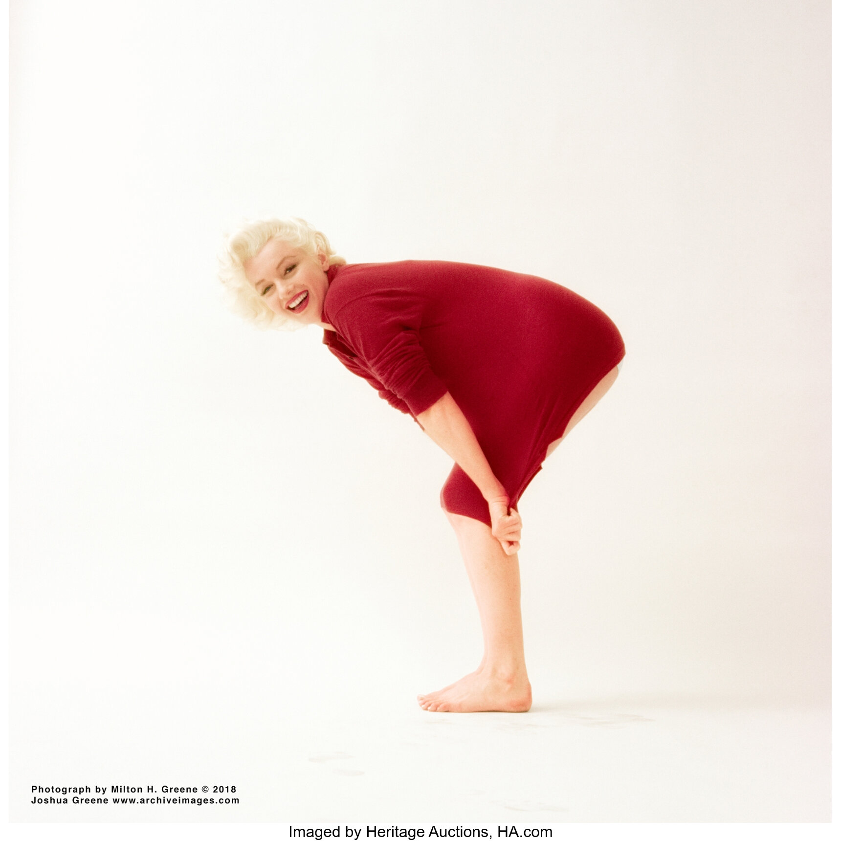 marilyn-monroe-red-sweater-sitting-9-mammoth-exhibition-print-by