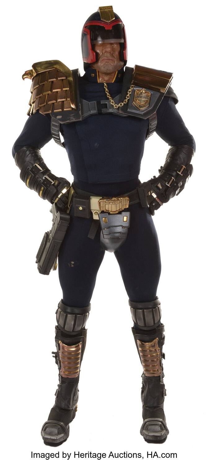 judge dredd stallone costume