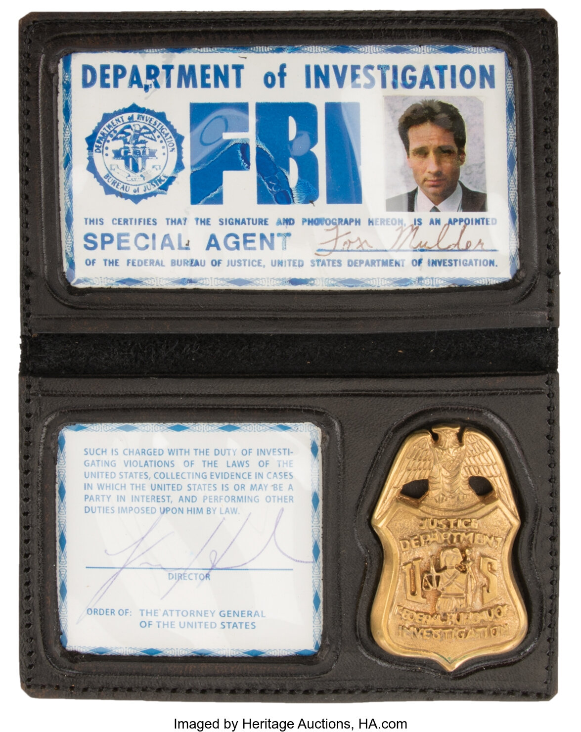 Fox Mulder FBI Badge Wallet [1059] - $0.00 : Hollywood History