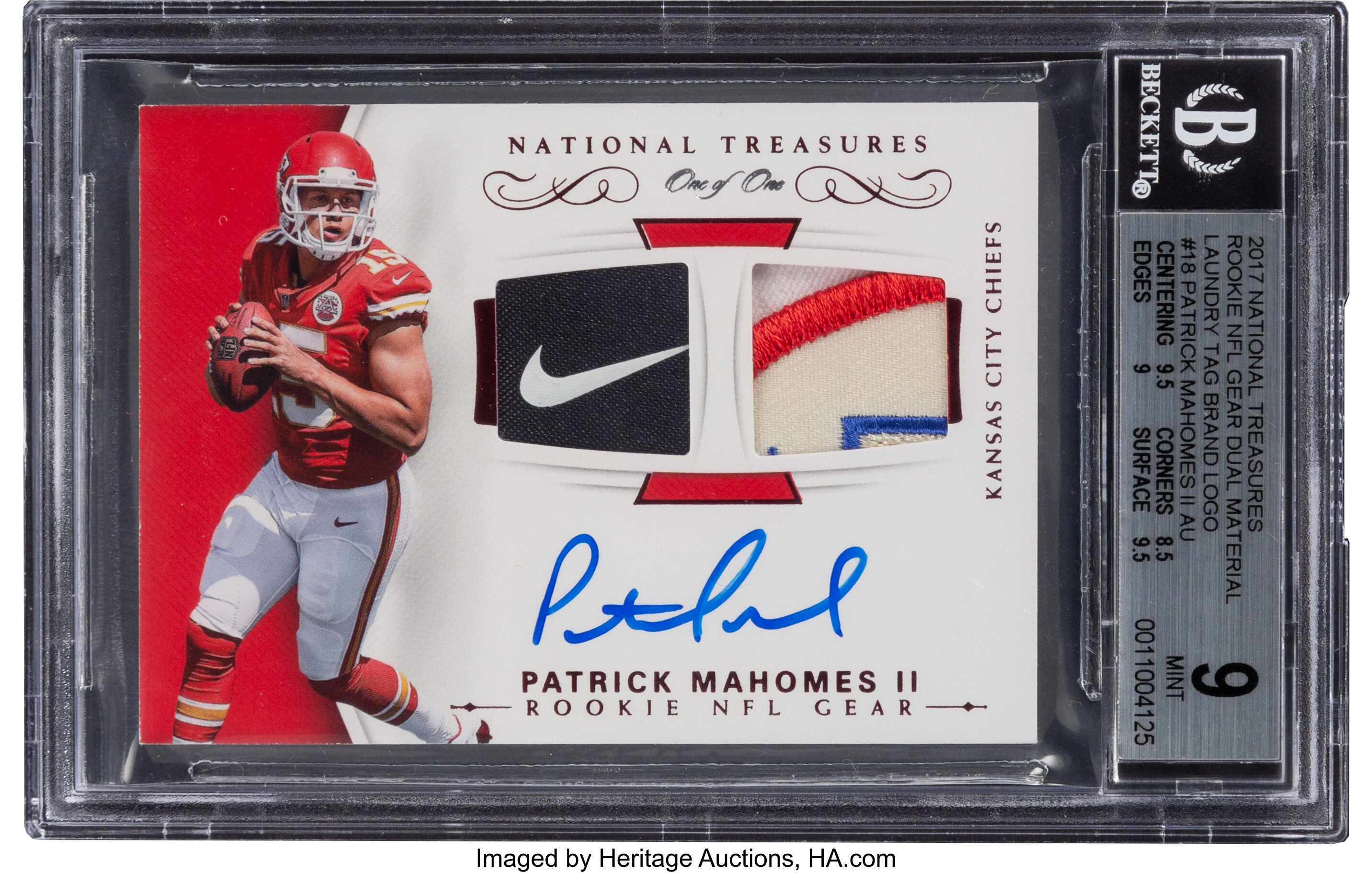 2017 Panini National Treasures Patrick Mahomes II (NFL Gear Dual, Lot  #54964