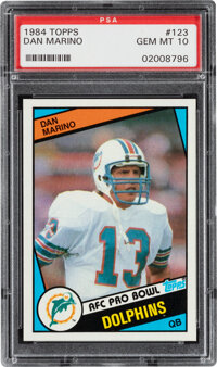 : 1998 Playoff Momentum Team Threads Home Dan Marino Game-Worn  Game-Used Jersey PSA 7 NFL Graded Football Card : Collectibles & Fine Art