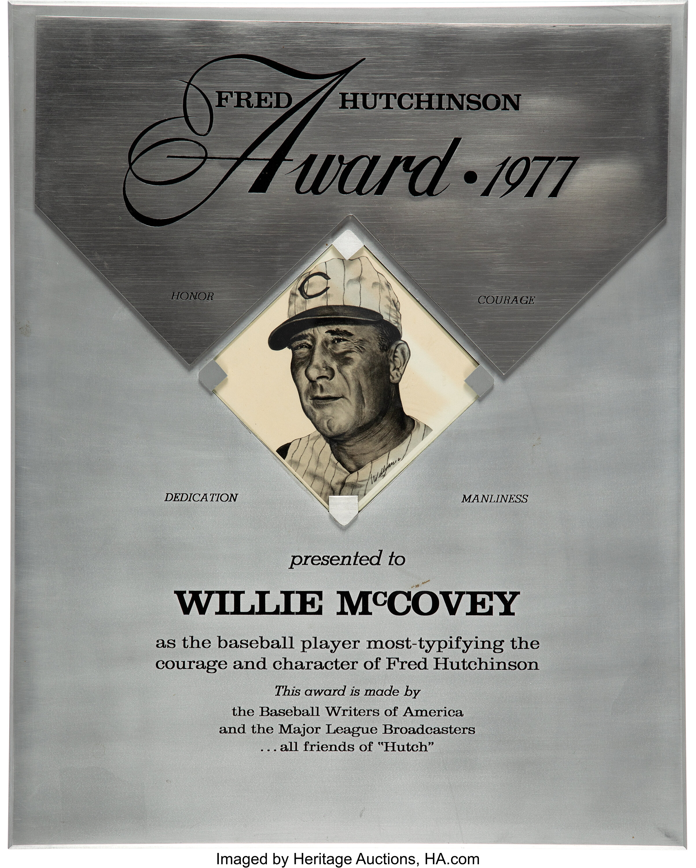 Willie McCovey: Baseball Hall of Famer's memorabilia to be auctioned