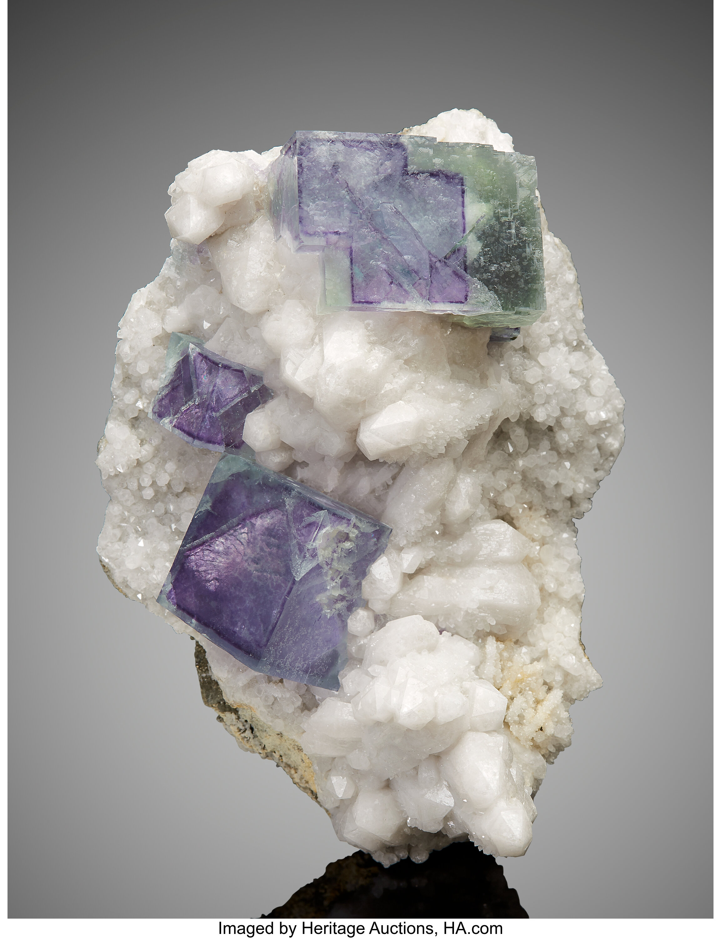 Fluorite. Yaogangxian W-Sn ore field, Yizhang Co.. Chenzhou, Hunan