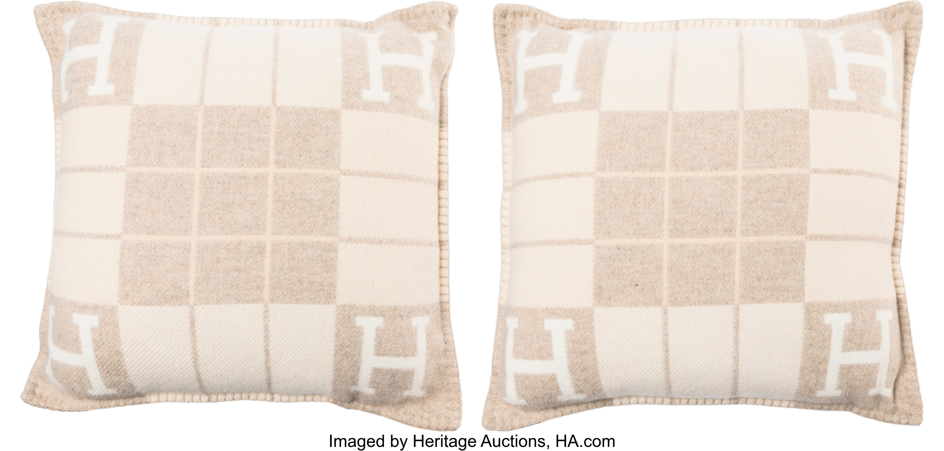 Sold Price: Hermès Coco & Camomille Avalon III Blanket Condition: 1 53