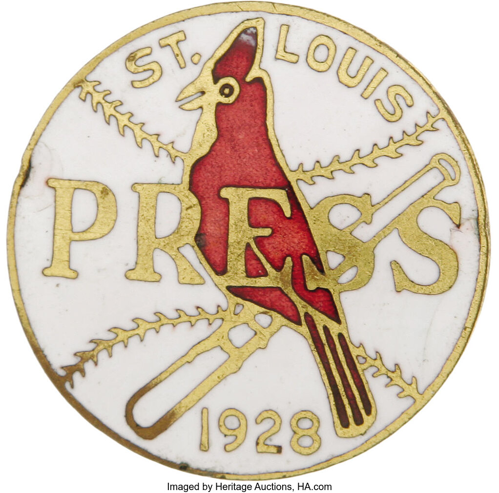 CARDINALS VICTORY PIN