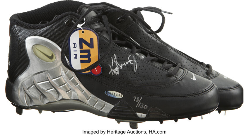 Ken Griffey Jr Autographed Nike Baseball Cleats - Tristar