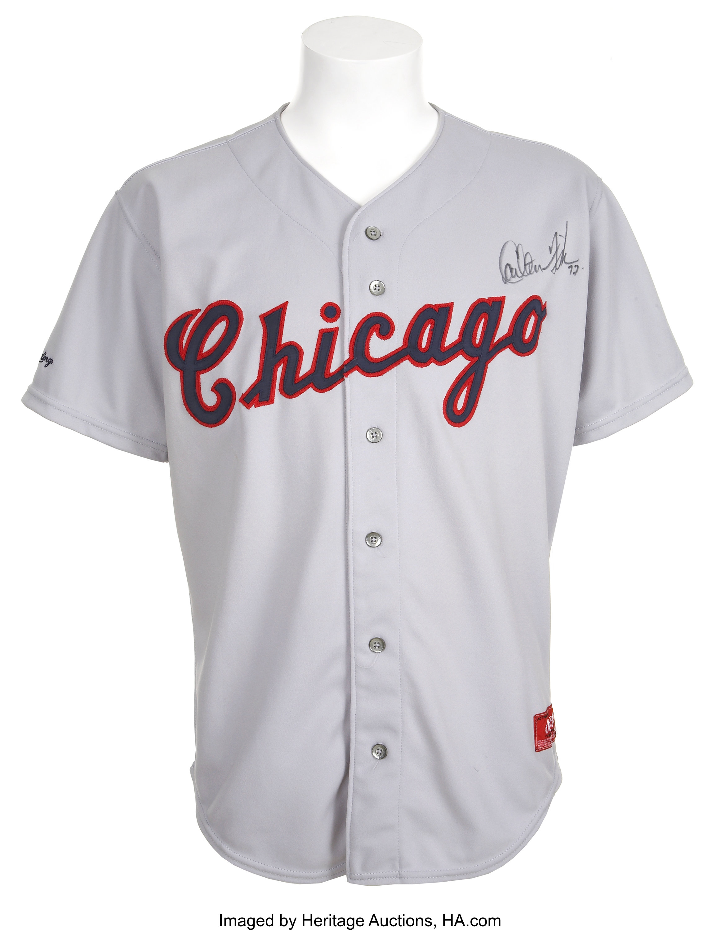 Lot Detail - 1983 CARLTON FISK AUTOGRAPHED CHICAGO WHITE SOX GAME WORN ROAD  JERSEY