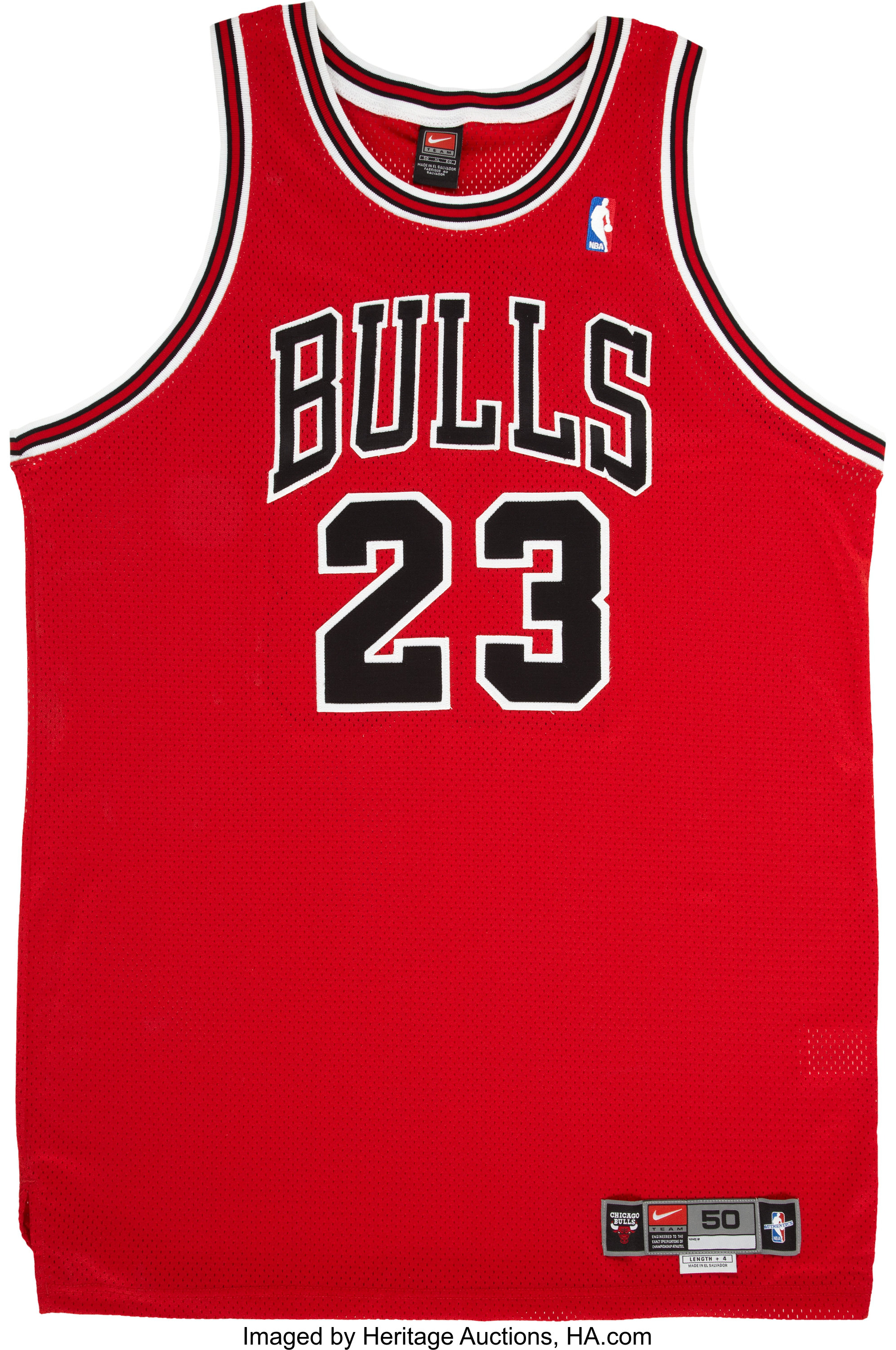 Bulls Michael Jordan Signed White Nike Size 50 Jersey UDA