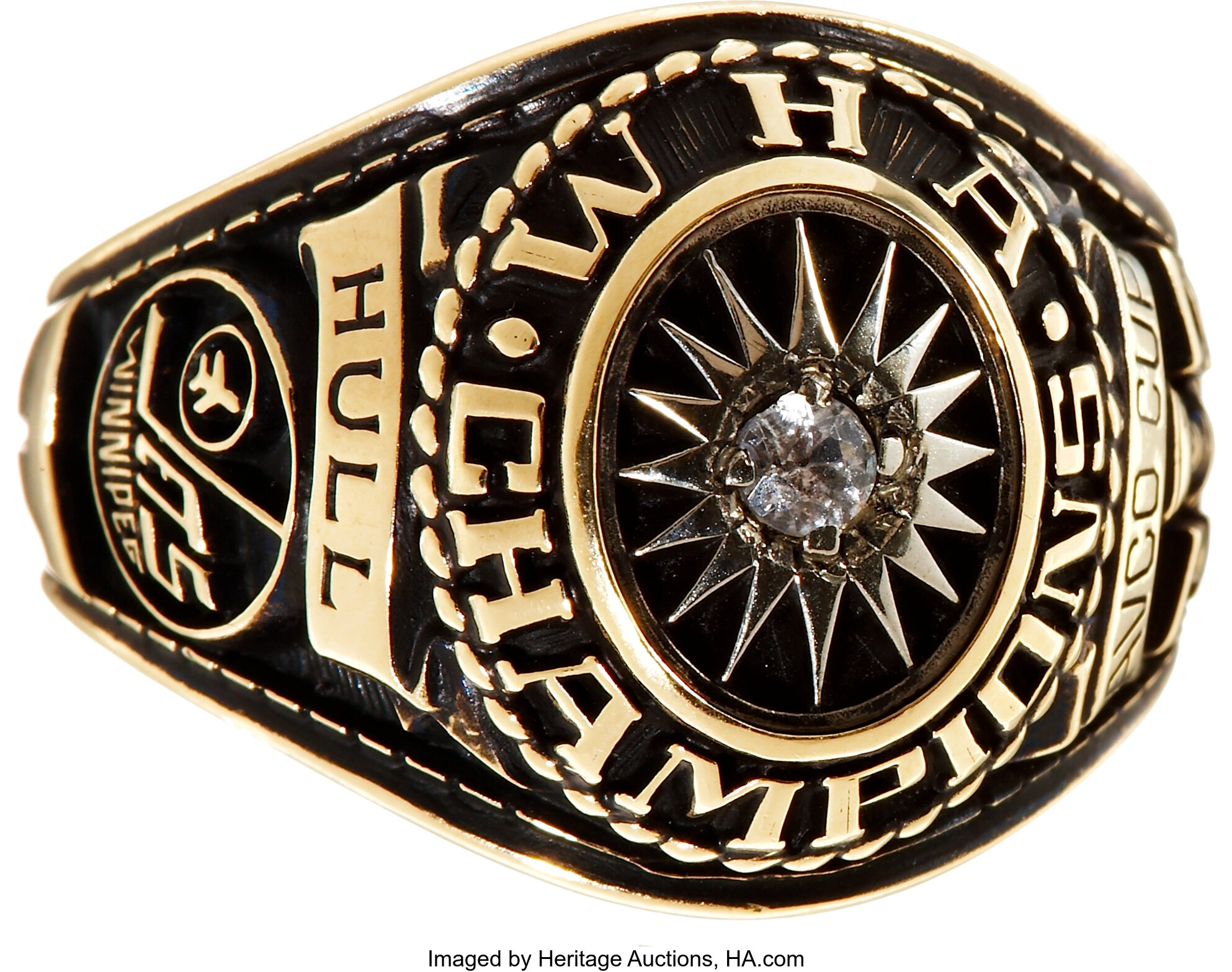 Hall of Famer Elgin Baylor set to auction championship ring