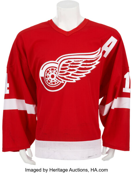 Detroit Red Wings Brendan Shanahan T Shirt Jersey