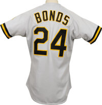 2001 Barry Bonds Career Home Run #553 Game Worn Jersey. Home white