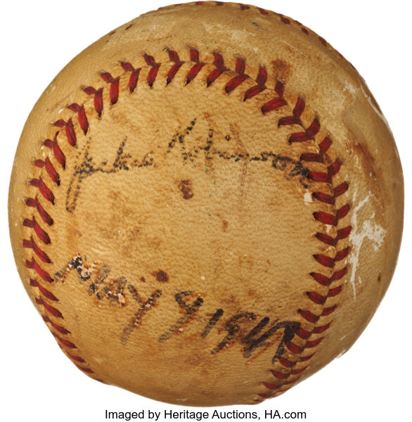 JACKIE ROBINSON SINGLE SIGNED BASEBALL