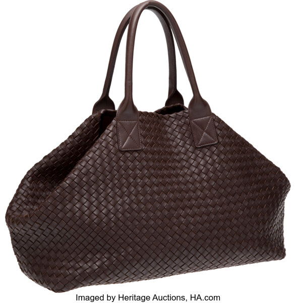 Bottega Veneta Large Veneta  Bags, Street style bags, Woven leather bag