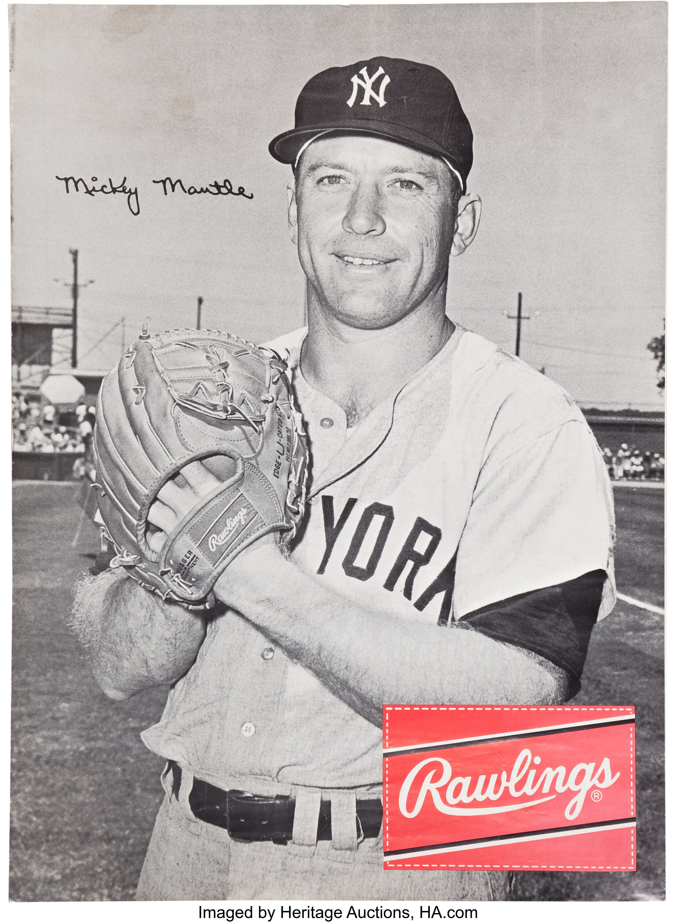 1950-70 Rawlings Advisory Staff Photos Mickey Mantle Kneeling