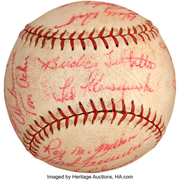 Cincinnati Reds Autographed Baseball Memorabilia