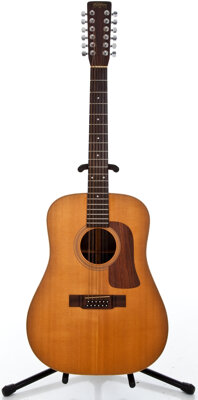 Heritage Auctions Search, Vintage Guitars & Musical Instruments 