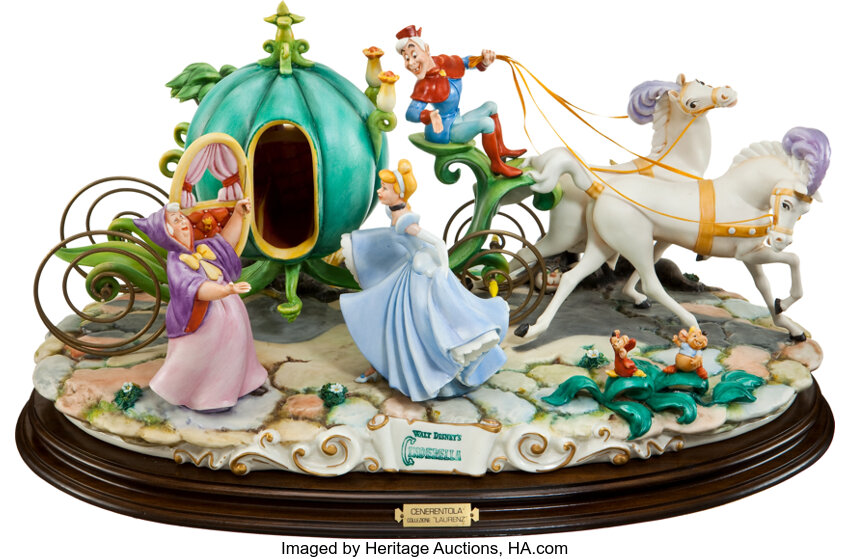 Disney Cinderella and Coach Deluxe Porcelain Figurine 65/2500