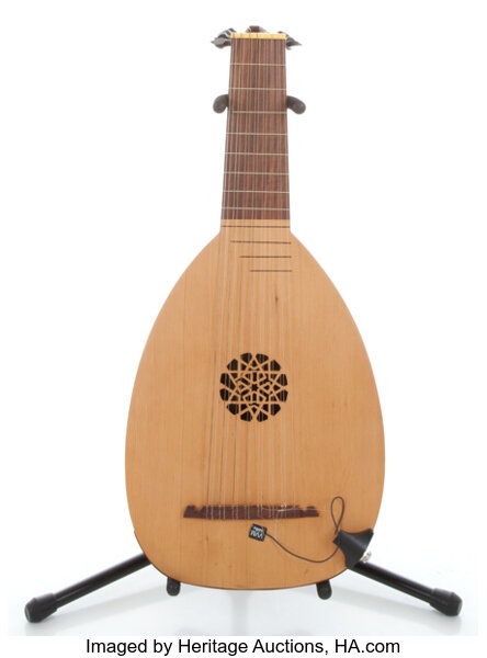 Sold at Auction: Vintage Middle Eastern Oud Musical Instrument