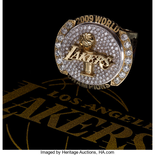 Los Angeles Lakers 2010 NBA Championship Ring, Sports Memorabilia, Part  II, Streetwear & Modern Collectibles