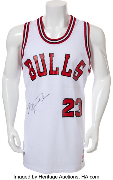 Autographed Chicago Bulls Michael Jordan White Champion Jersey - Upper Deck