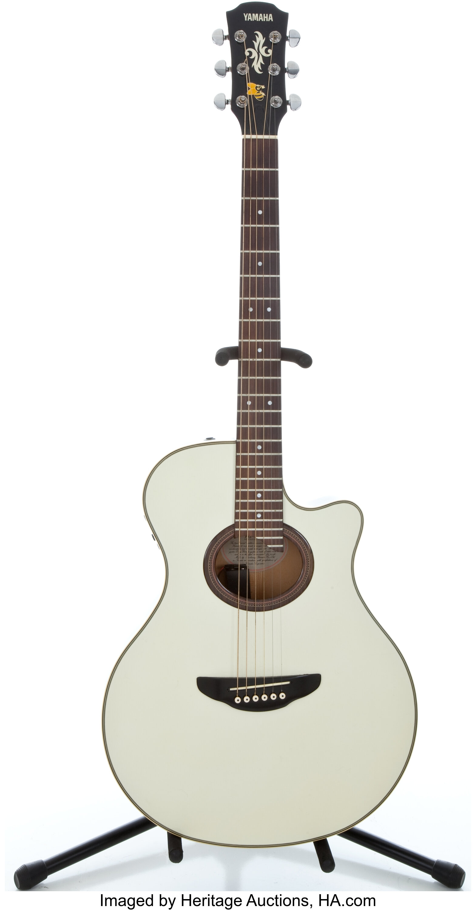 Yamaha APX-6 White Acoustic Electric Guitar #303117044 Musical 