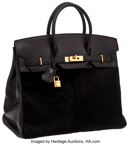 It's not a bag. It's a Birkin ✨ Crafted in glossy black porosus