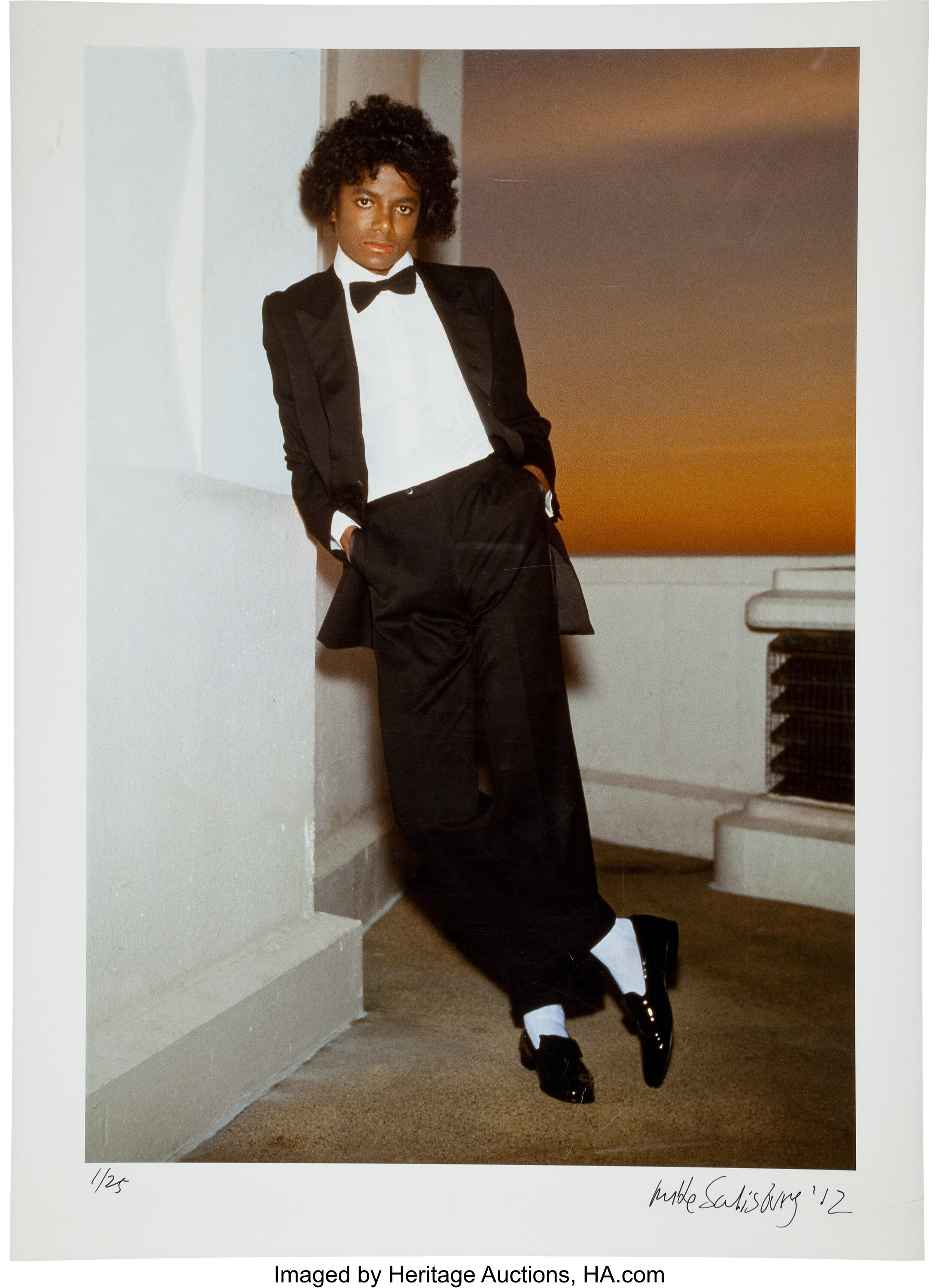 2,559 Michael Jackson Style Stock Photos, High-Res Pictures, and Images -  Getty Images