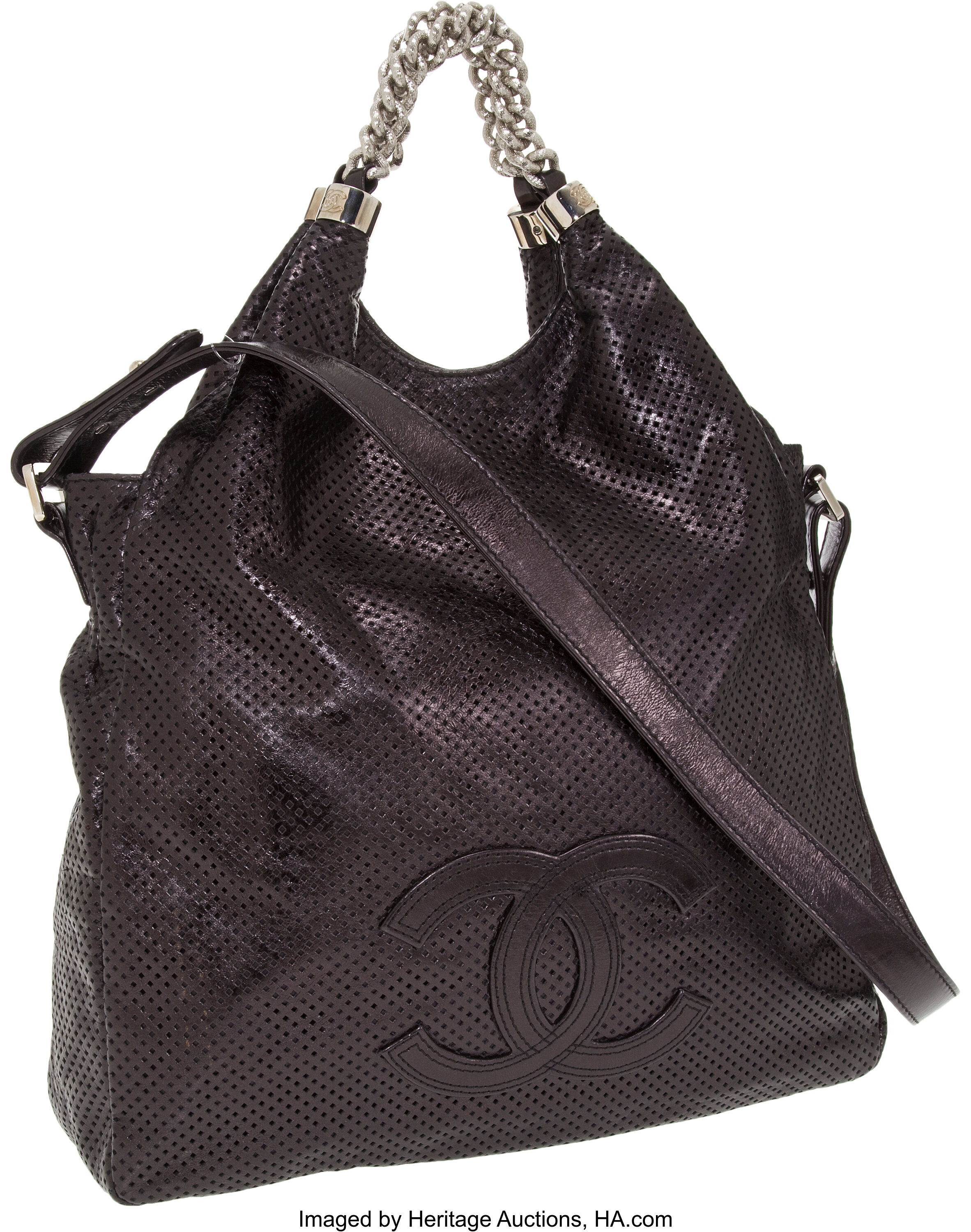 Chanel, a black leather 'Boy Bag', 2013-14. - Bukowskis