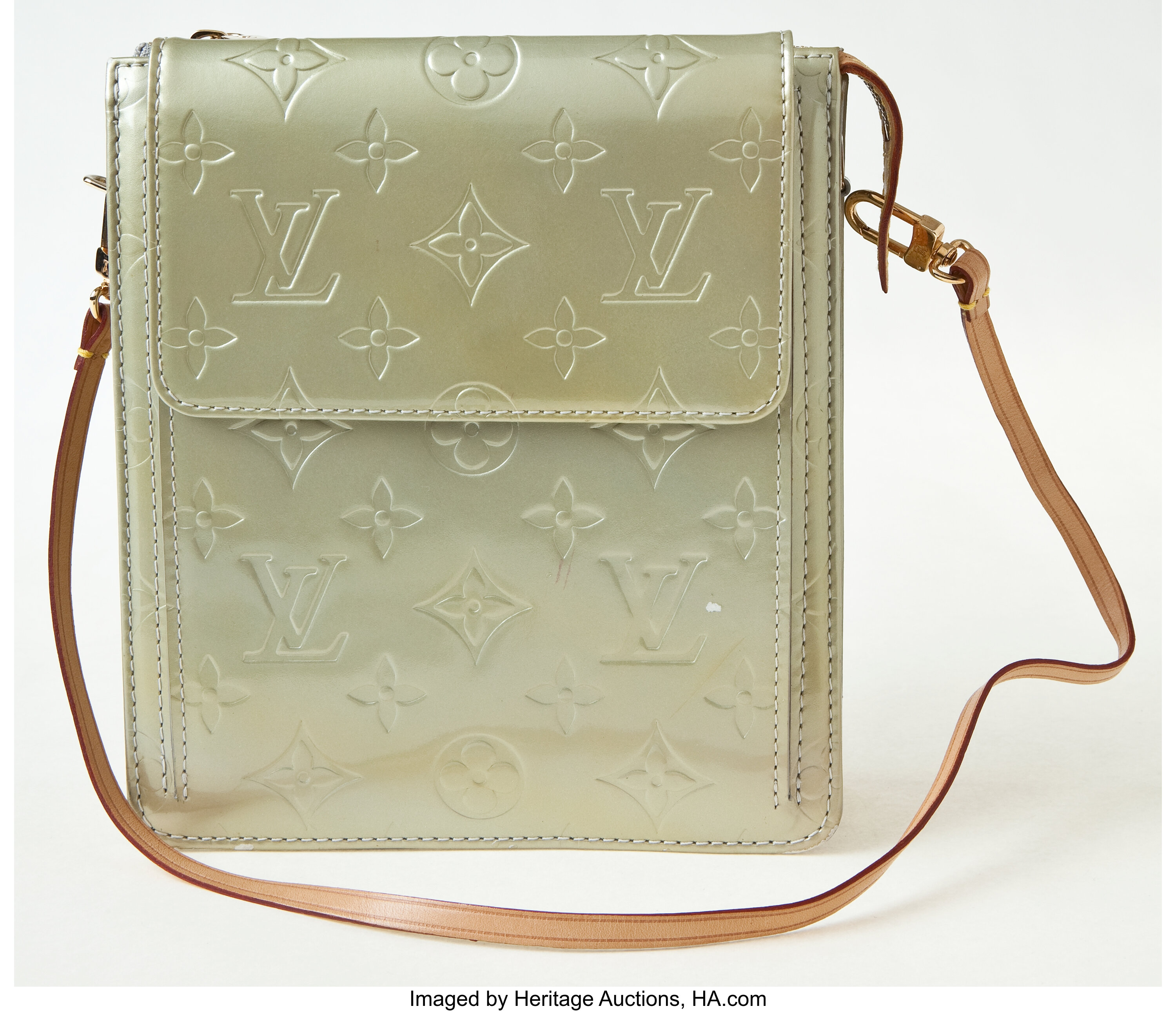 Heritage Vintage: Louis Vuitton Green Vernis Monogram Pochette