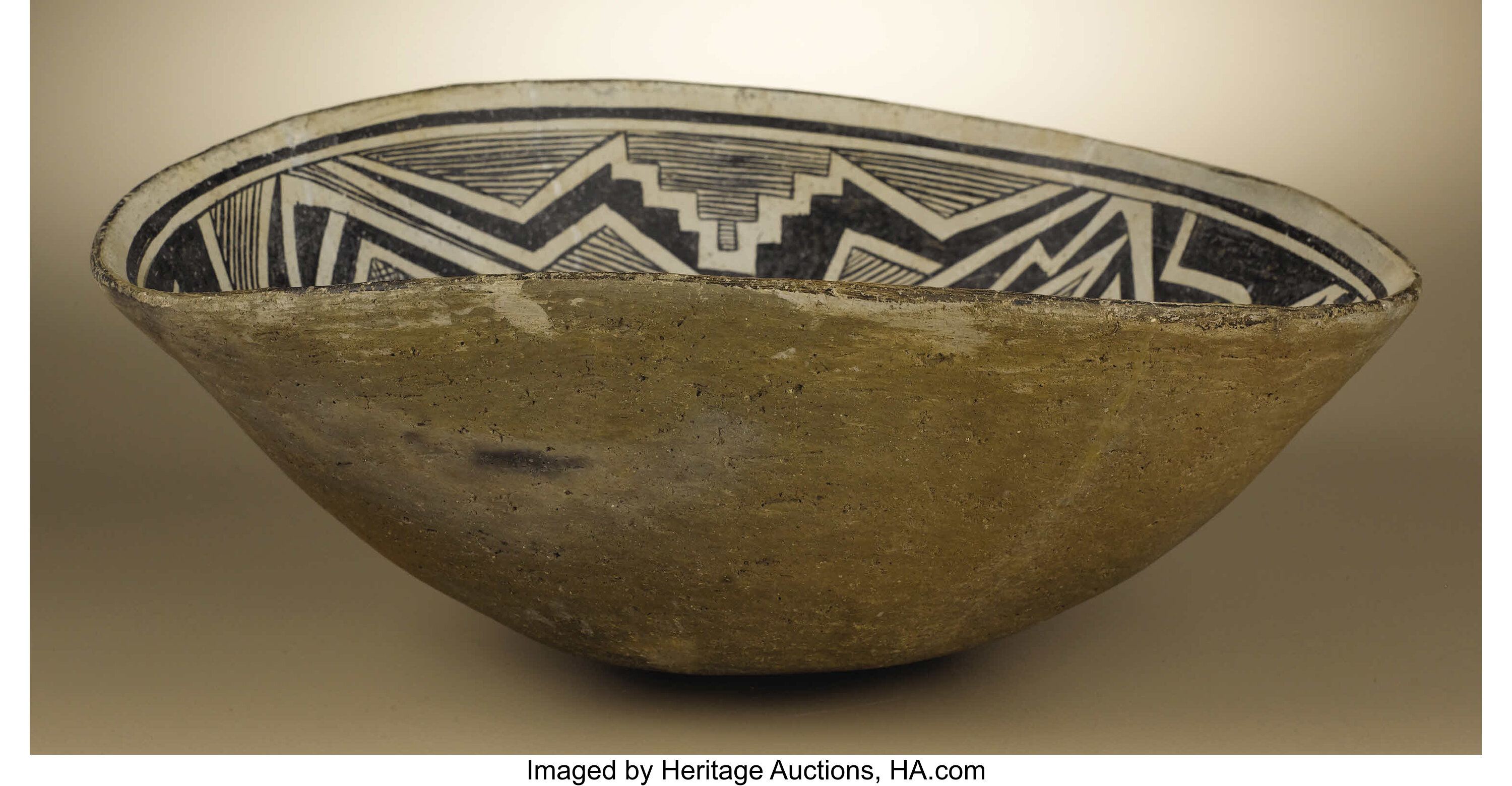 Mimbres Black On White Pottery Bowl. Circa 1000-1150 Ad. Height 5 