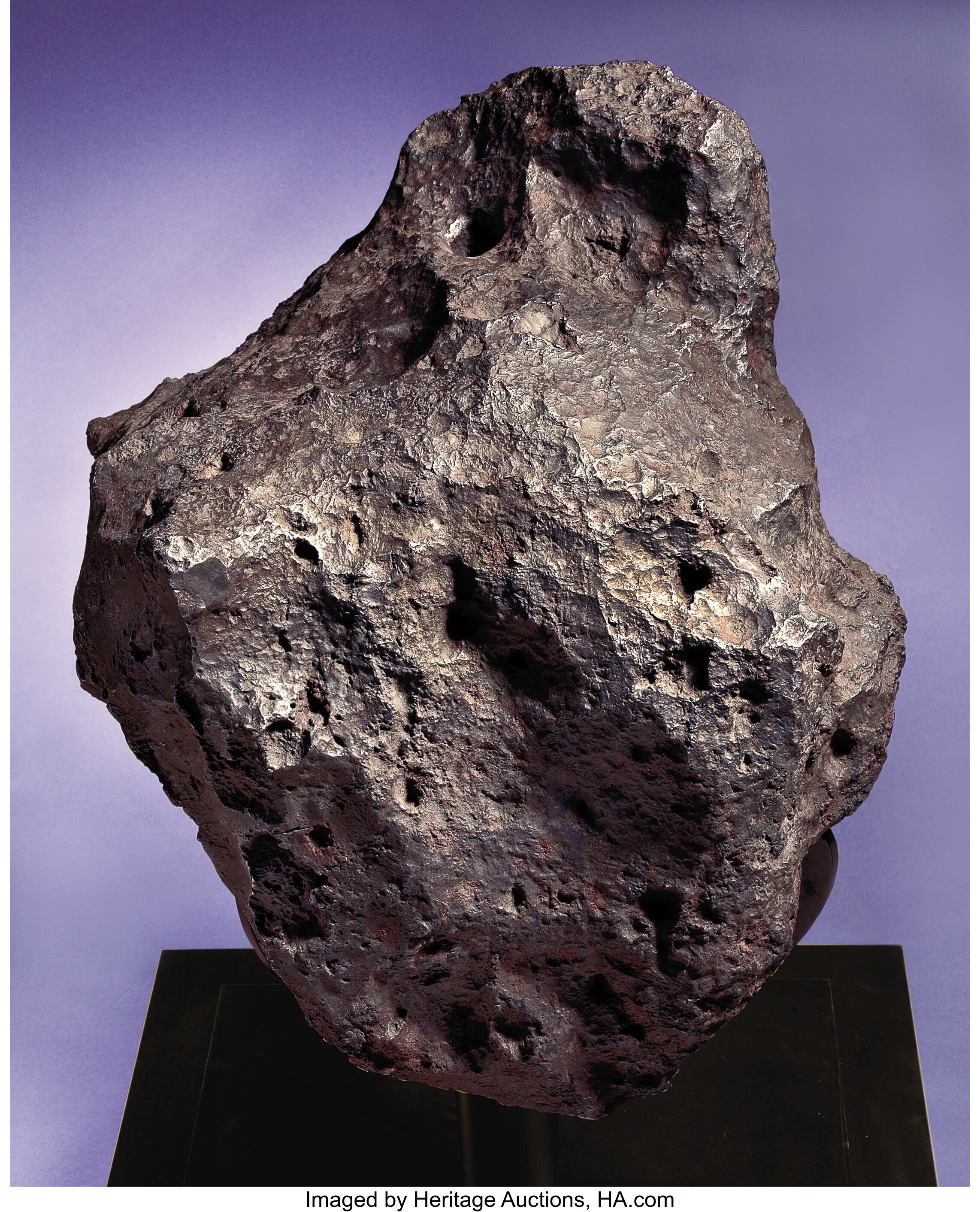 NANTAN METEORITE - IF SIZE IS WHAT MATTERS_COLOSSAL ¾ TON IRON