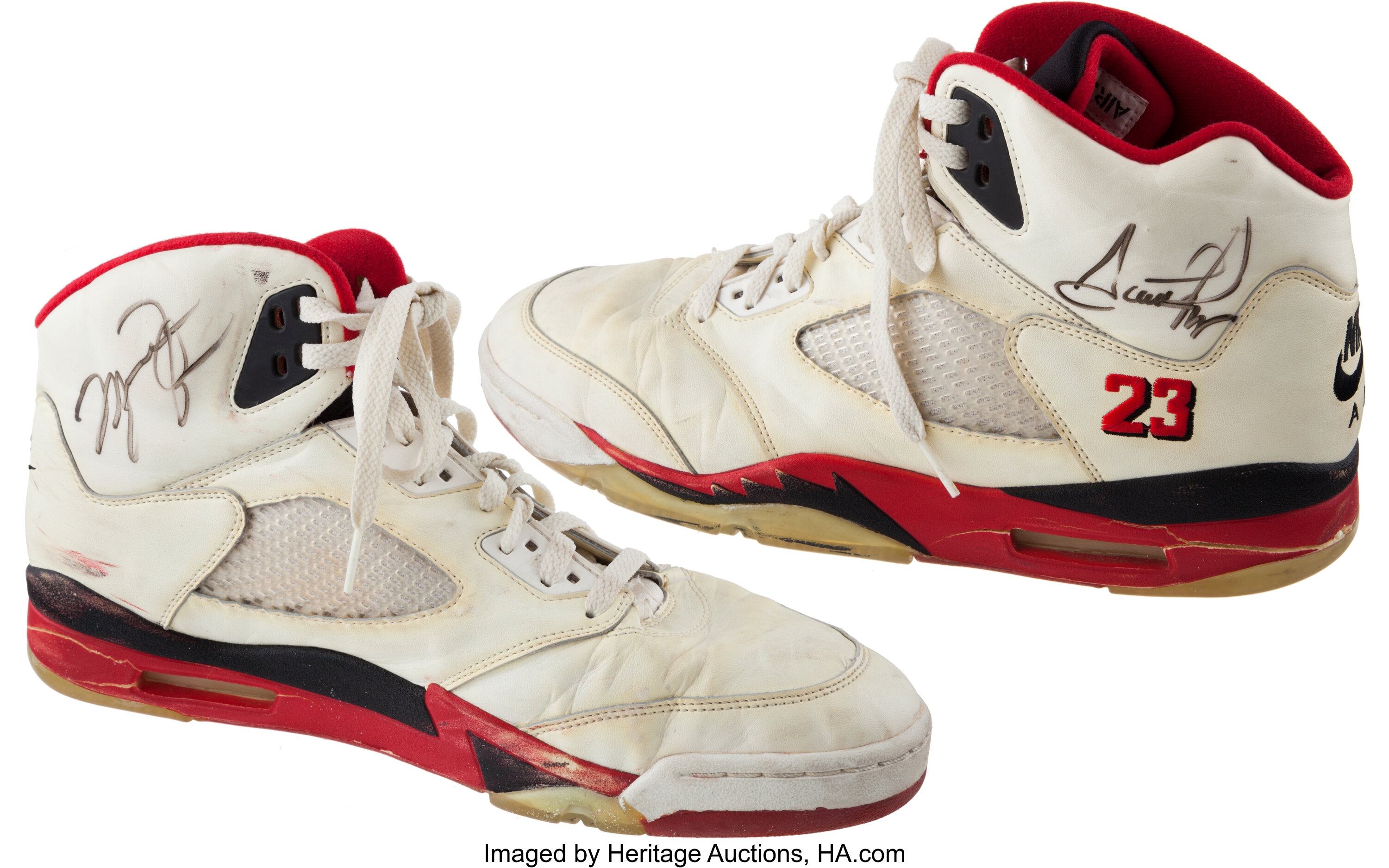 1990-91 Michael Jordan Game Worn, Signed Shoes. ... | Lot #81621 | Heritage Auctions