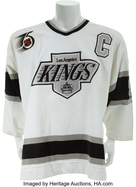 Old Time Hockey NHL Los Angeles Kings Wayne Gretzky Vintage Lacer
