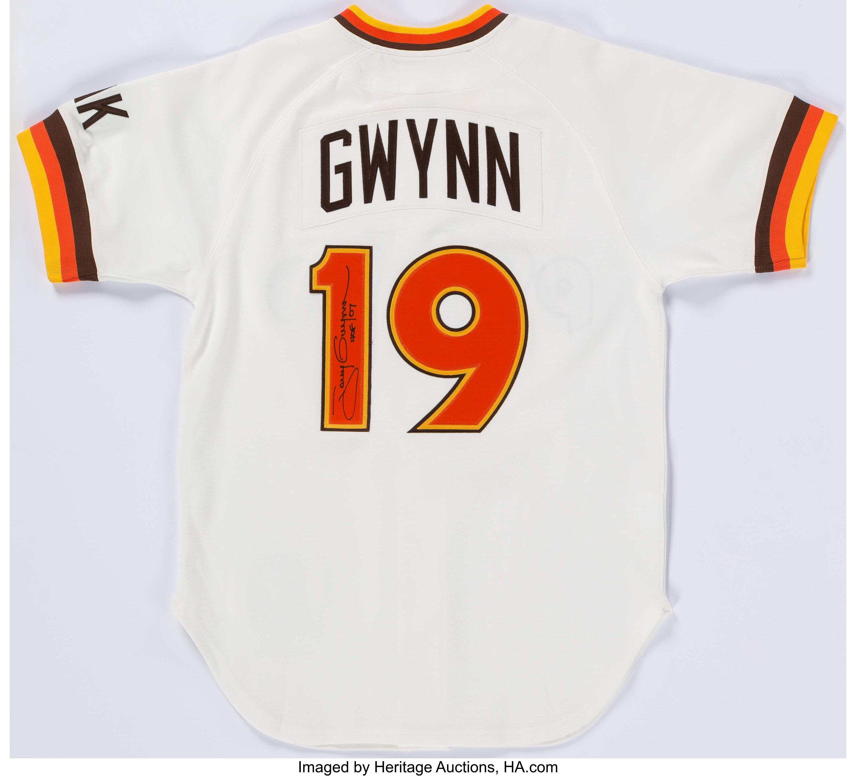 tony gwynn padres jersey