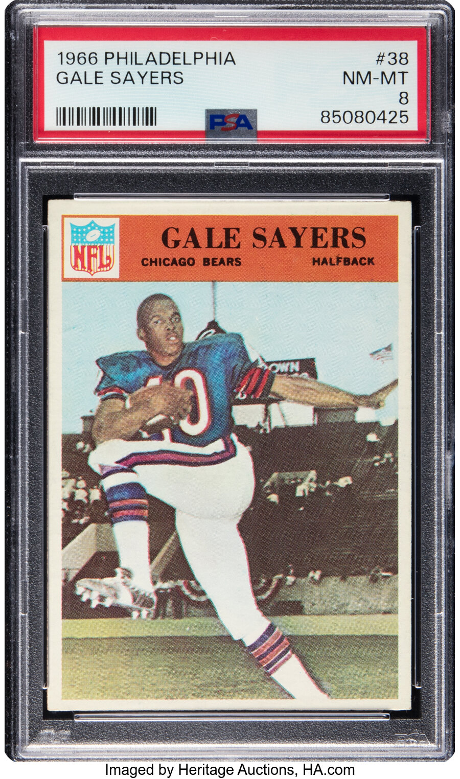 1966 Philadelphia Gale Sayers #38 PSA NM-MT 8