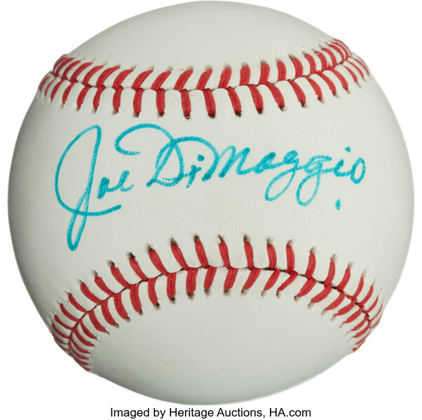 vigtigste Raffinere frakke Joe DiMaggio Signed Baseball. ... Baseball Collectibles Balls | Lot #44090  | Heritage Auctions